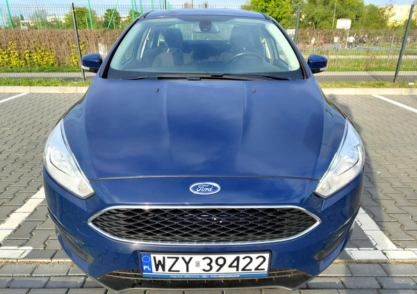 Ford Focus cena 33900 przebieg: 198000, rok produkcji 2018 z Żyrardów małe 172